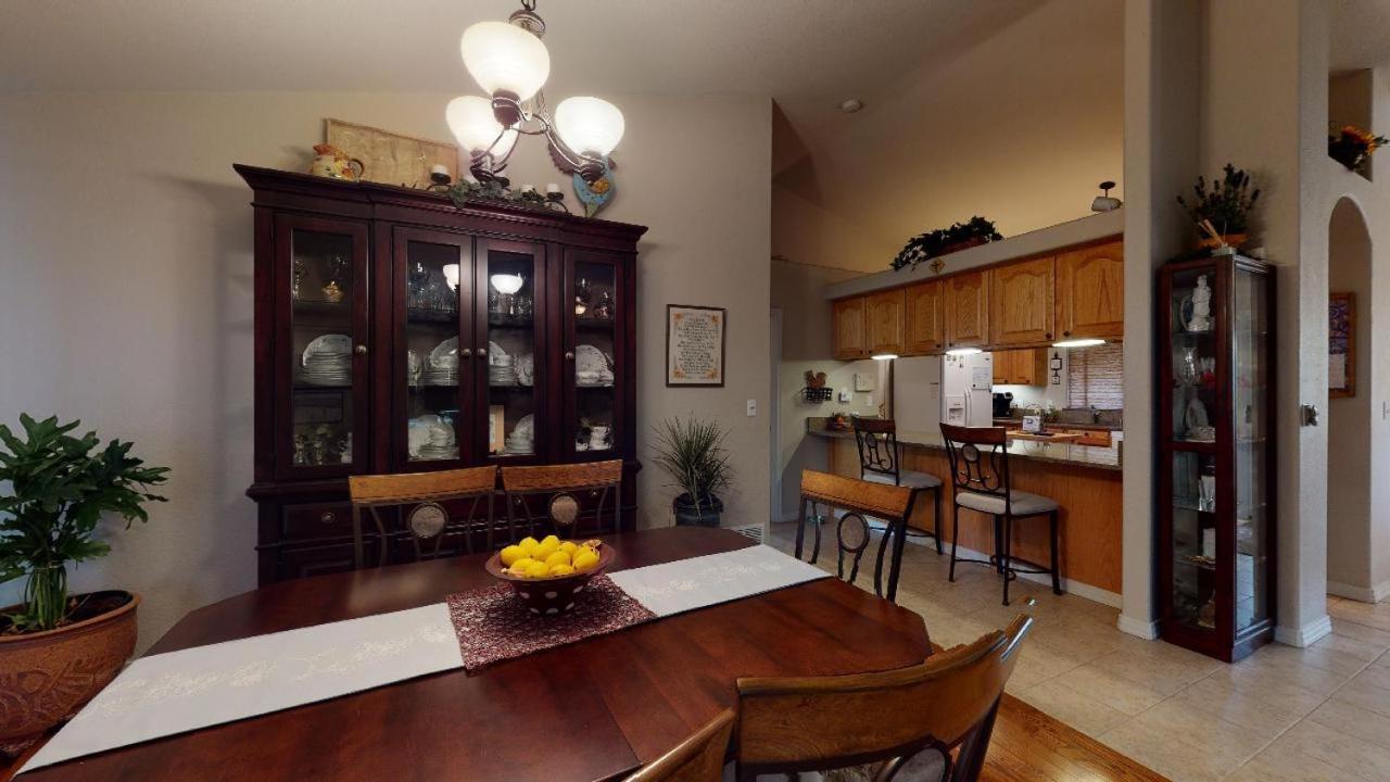 Monument 120 Winding Meadow By Vacation Rentals For You מראה חיצוני תמונה