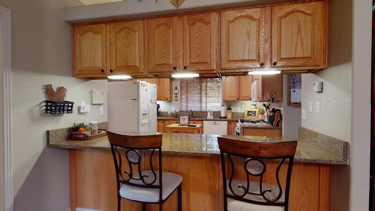 Monument 120 Winding Meadow By Vacation Rentals For You מראה חיצוני תמונה