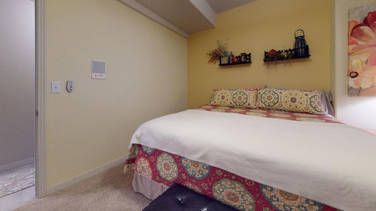 Monument 120 Winding Meadow By Vacation Rentals For You מראה חיצוני תמונה